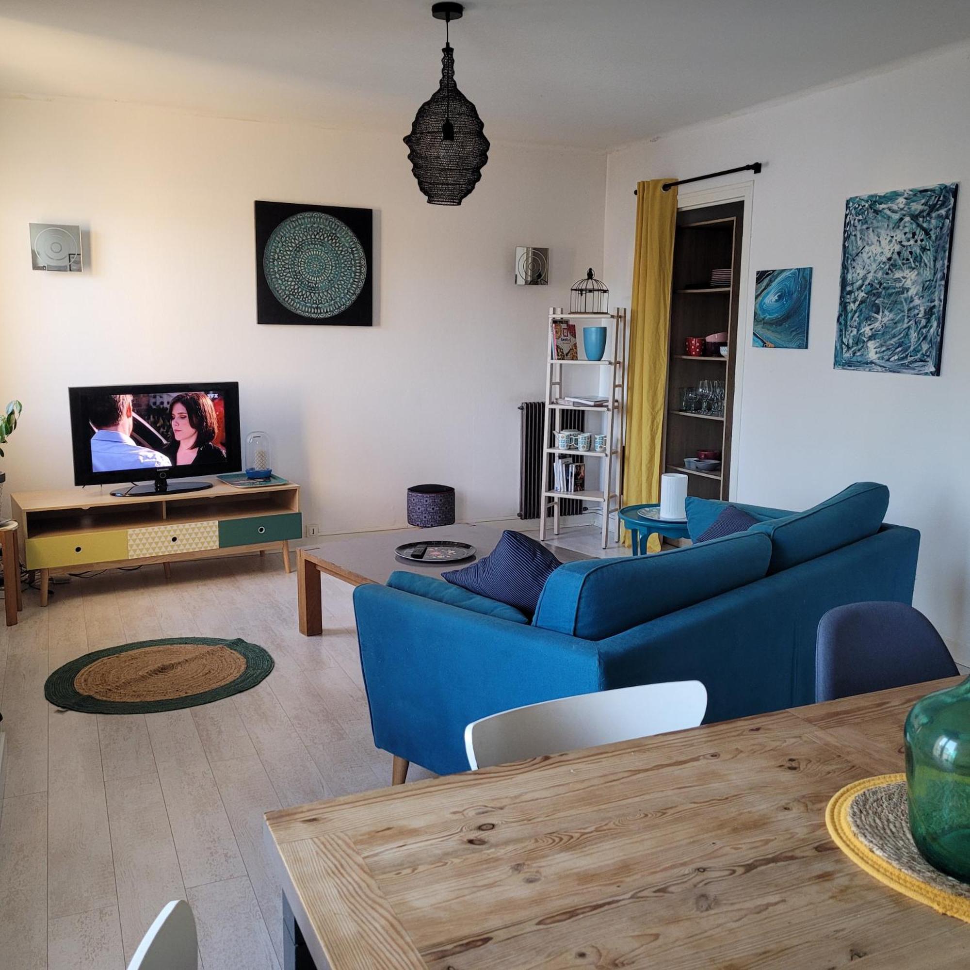 Charmant Appartement A Deux Pas Du Centre Historique Quimper Rom bilde